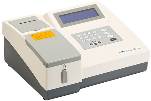 URA Semi Automated Analyzer