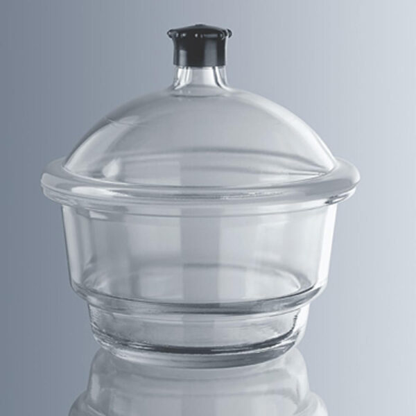 Dessicators with cover, Knob top made of low expansion 3.3 borosilicate glass