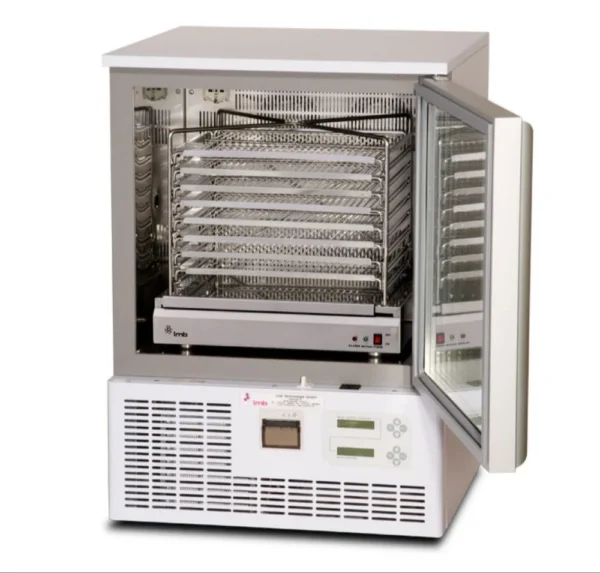 Platelet Agitator With Incubator